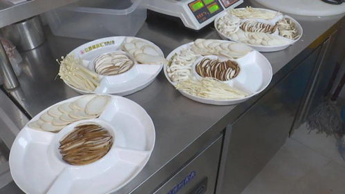 我县餐饮行业积极推行“光盘行动”，杜绝“舌尖上的浪费”